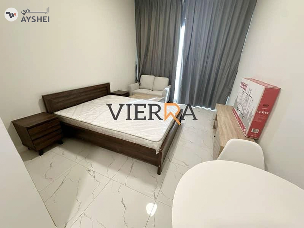 Elegant Studio l Prime Location l Spacious-3-3
