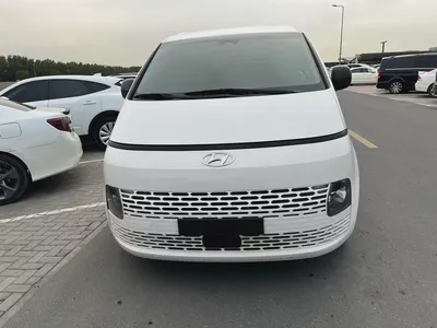 Hyundai Staria-2