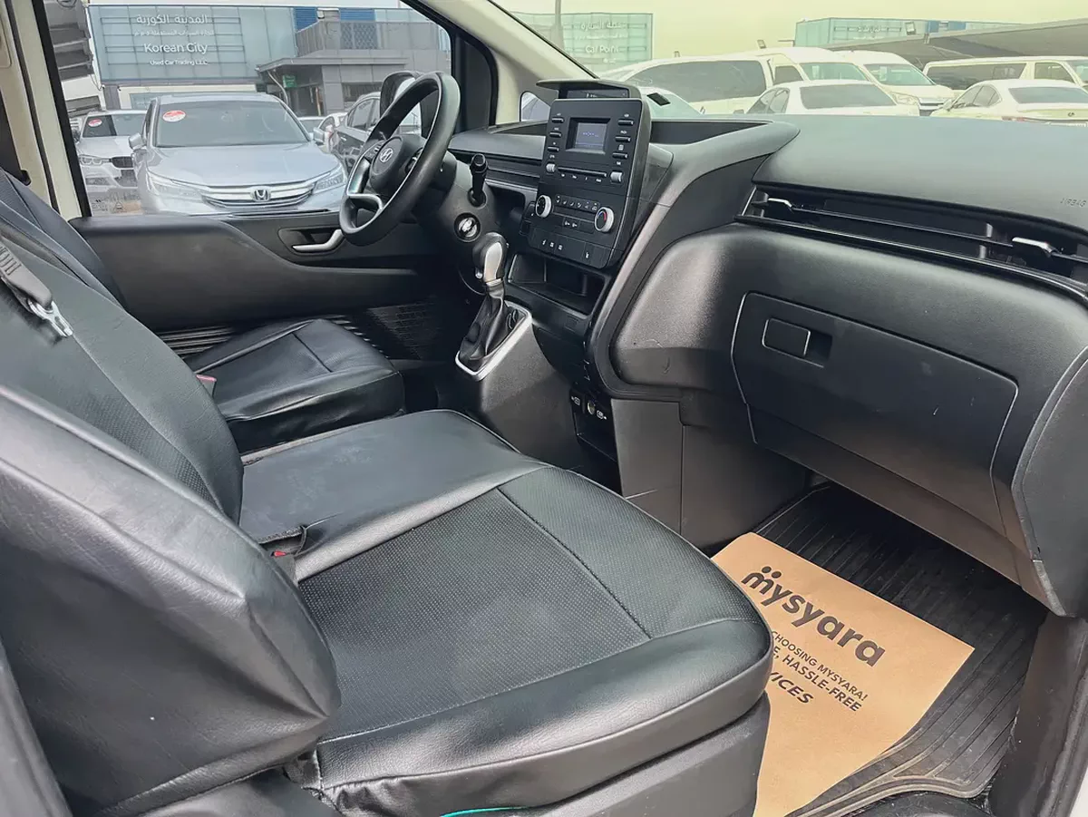 Hyundai Staria-8-8