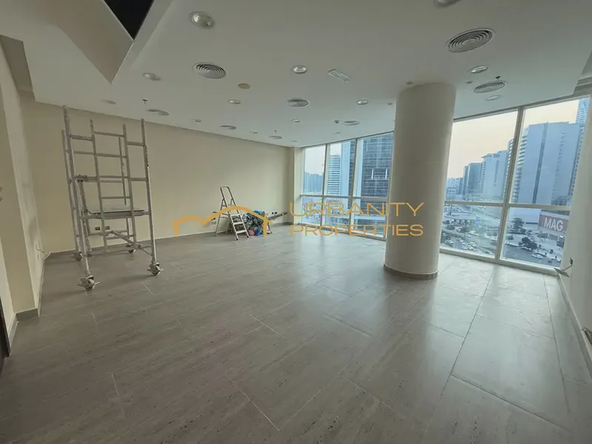 Brand New Office Space with Canal & Downtown Views in B2B Tower â€“ 115k AED