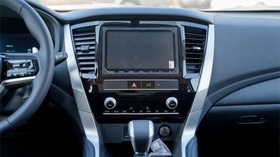 Mitsubishi Montero Sport Brand New 2026 Mitsubishi Montero Sport GLS (H61) 3.0L 6-Cylinder SUV – GCC Specs | Export Ready-5