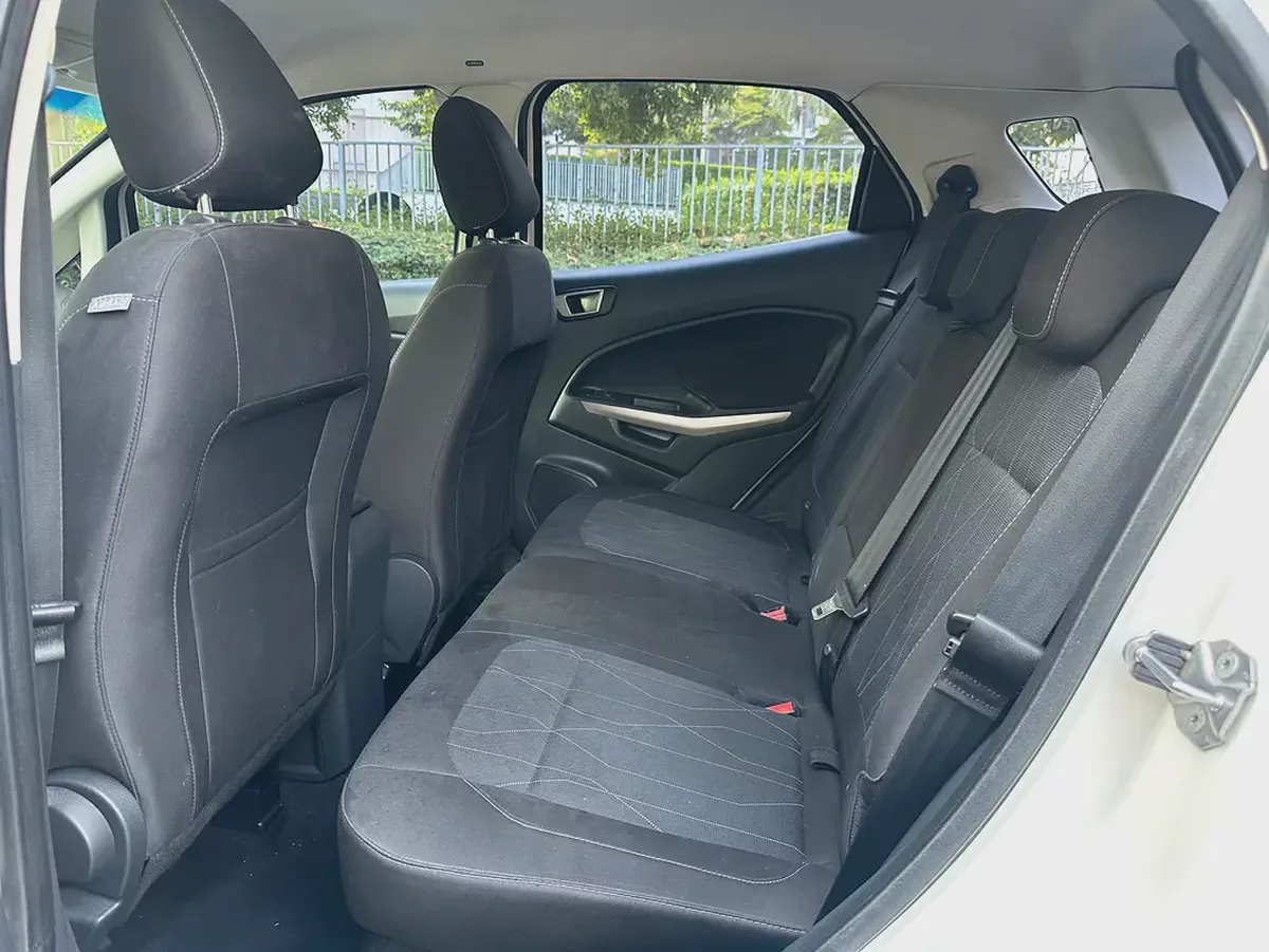 Ford Ecosport Trend 2018 GCC Specs-9-9