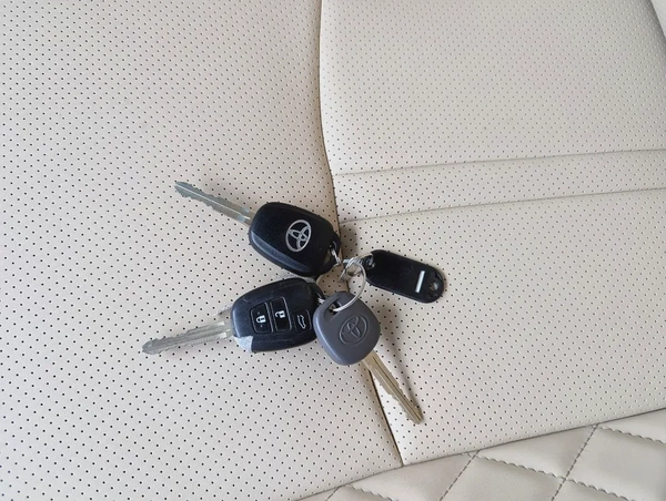 Toyota Prado TXL 2023 - GCC Specs - V4 2.7L - Accident free In excellent condition