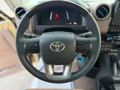 Toyota Land Cruiser 70 HT S- DLX-7