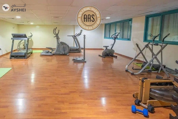 Close To Metro Station Prime Location 2Bhk 68k Full Facilities