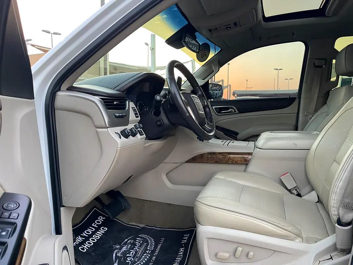 GMC Yukon Denali 2016 GCC Specs - Excellent Condition-11-11