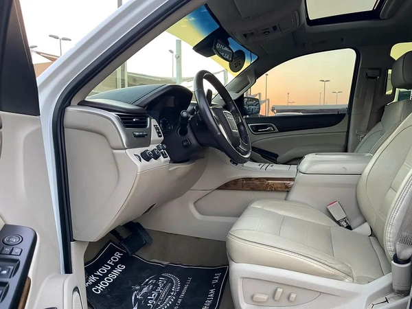 GMC Yukon Denali 2016 GCC Specs - Excellent Condition