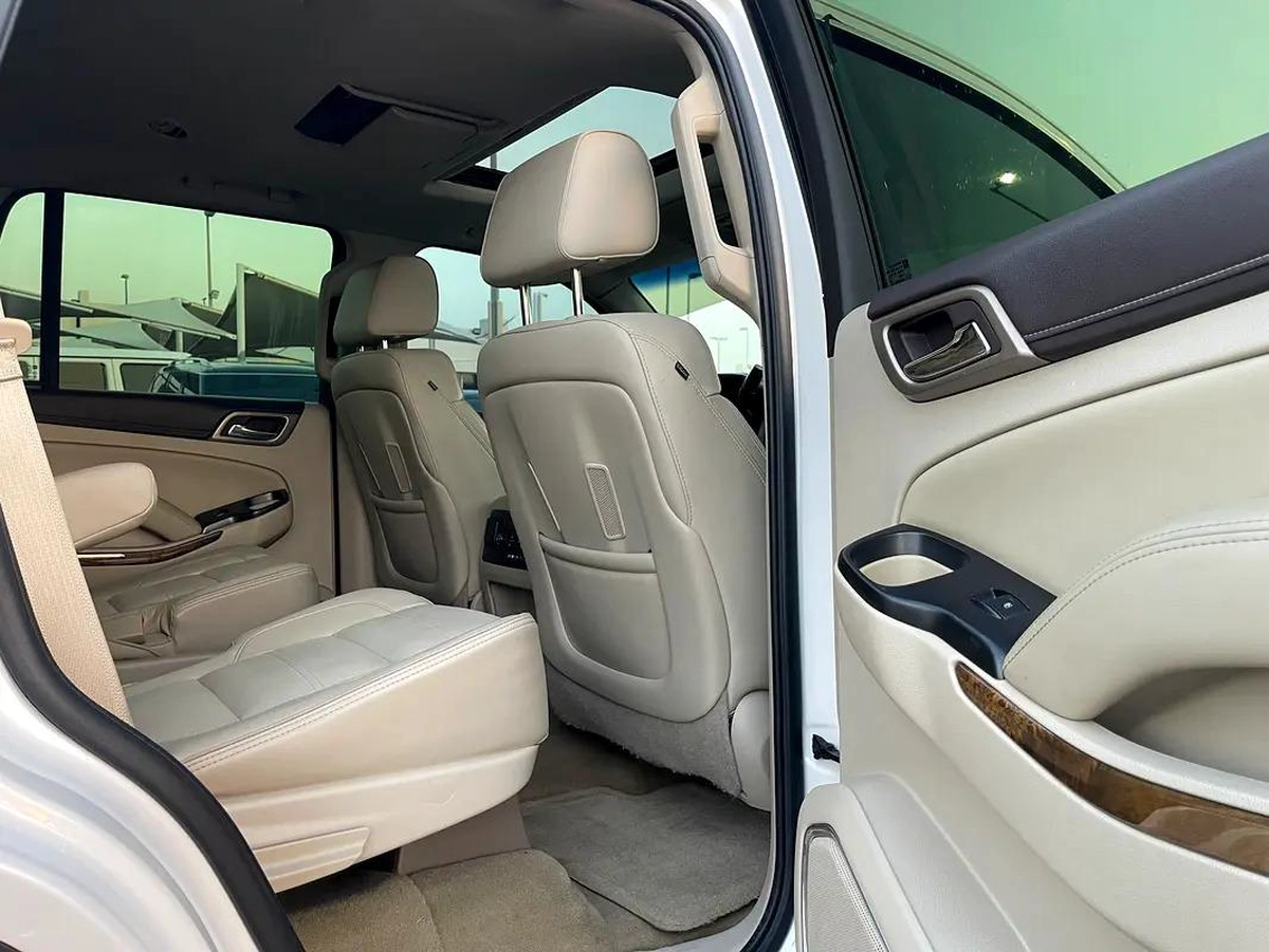 GMC Yukon Denali 2016 GCC Specs - Excellent Condition-1-1