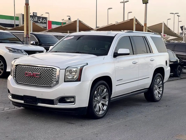 GMC Yukon Denali 2016 GCC Specs - Excellent Condition