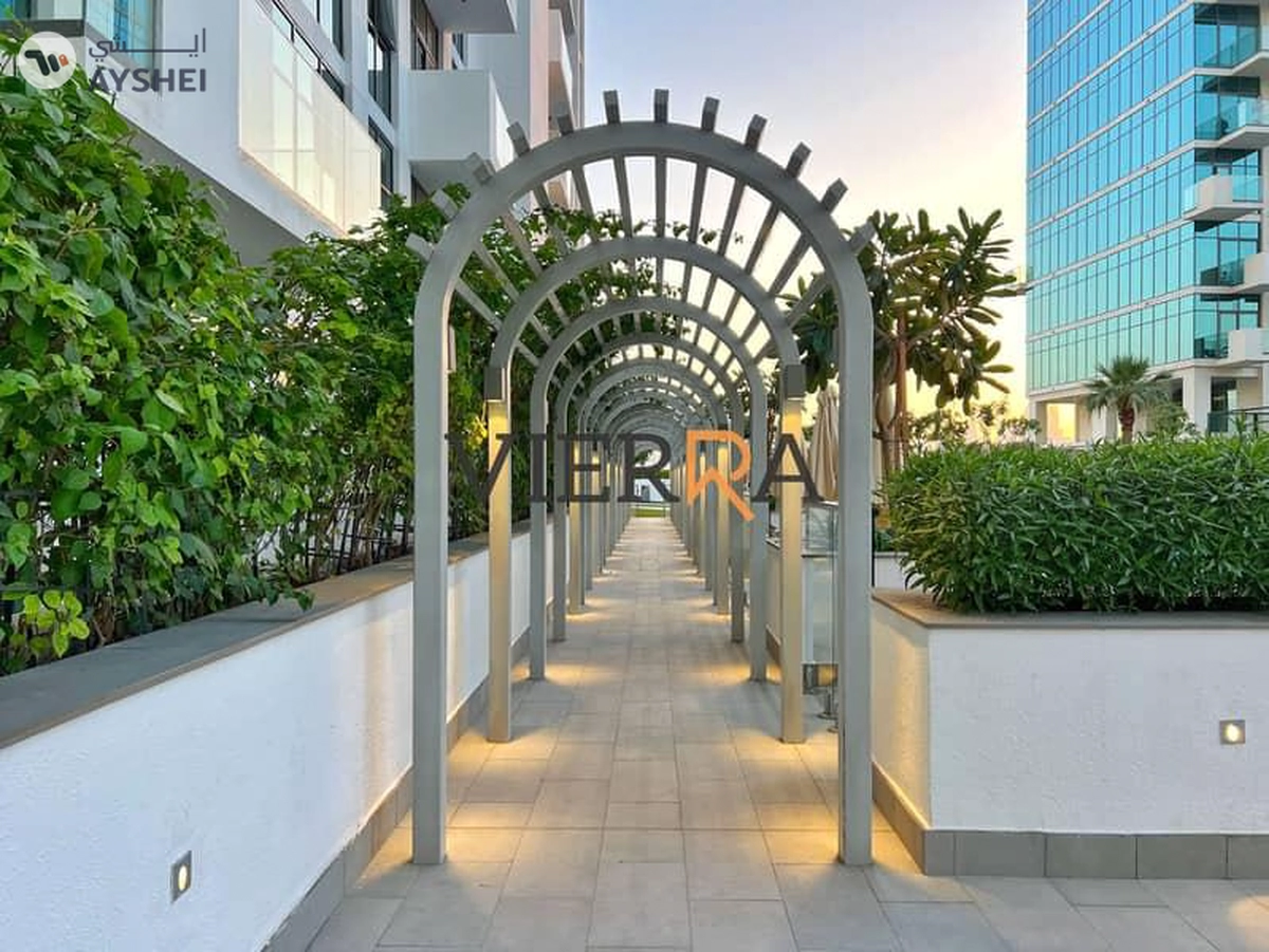 Creek Views II by Azizi (Azizi Fawad Residence), Dubai Healthcare City Phase 2, Al Jaddaf