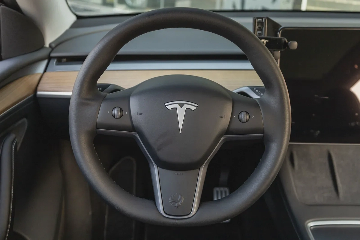 Tesla Model Y Performance 2023