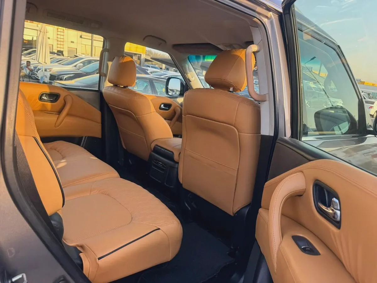 Nissan Patrol SE 2015 - GCC Specs - Excellent Condition