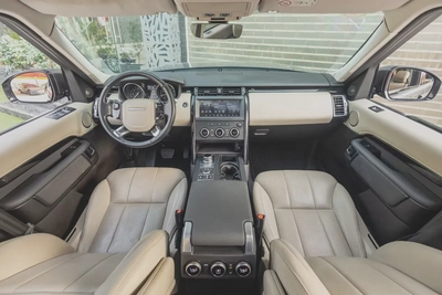 Land Rover Discovery 2019-18