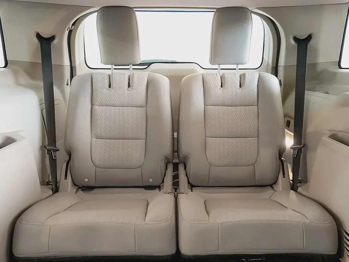 1,286 AED / 60 months | 0% DP | 2019 Ford Explorer / Ford Warranty and Service Plan-12-12