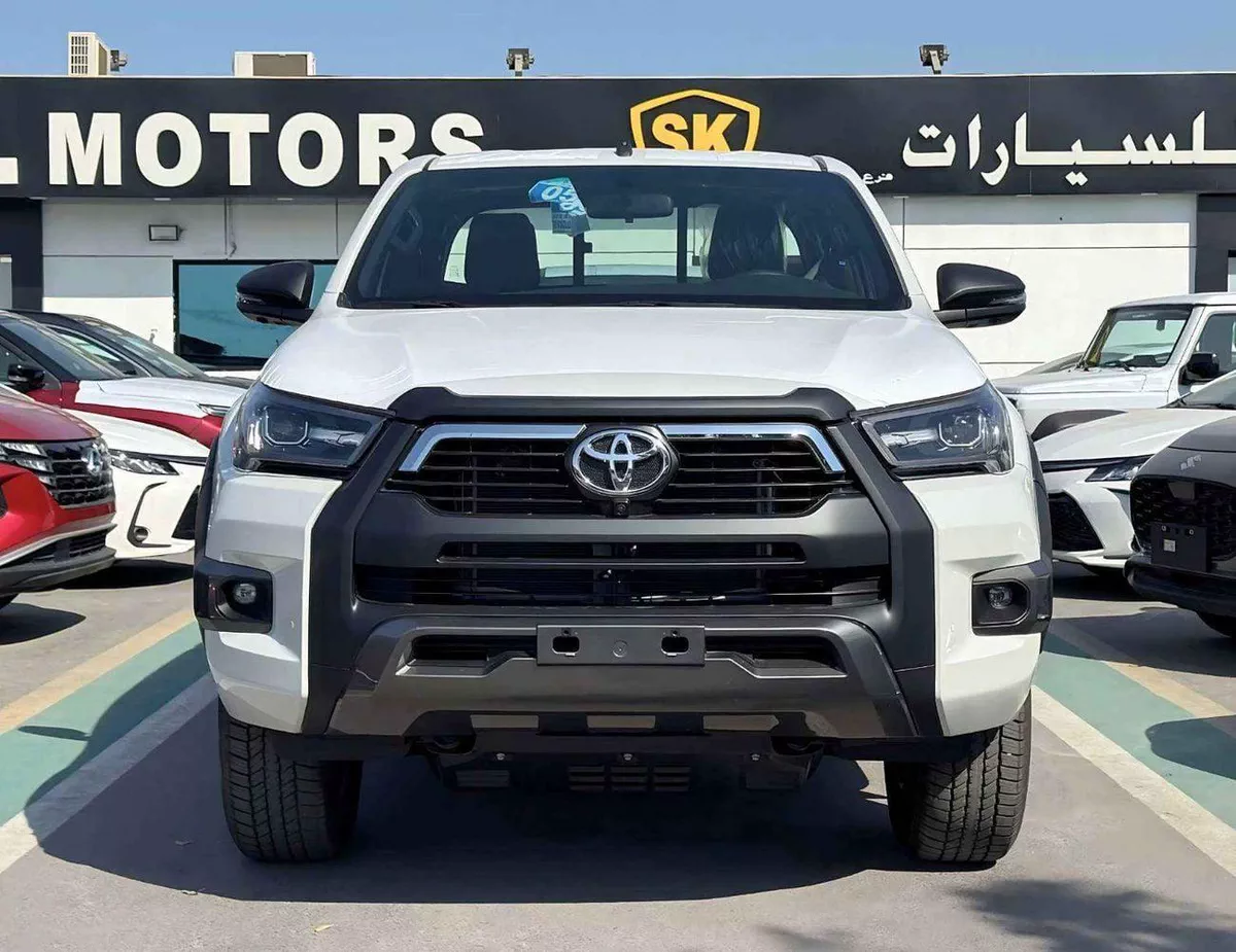Toyota Hilux ADVENTURE | 4.0L V6 PETROL | 360* CAMERA | PUSH START | REAR A/C | OMAN SPECS | (CODE # 69015)