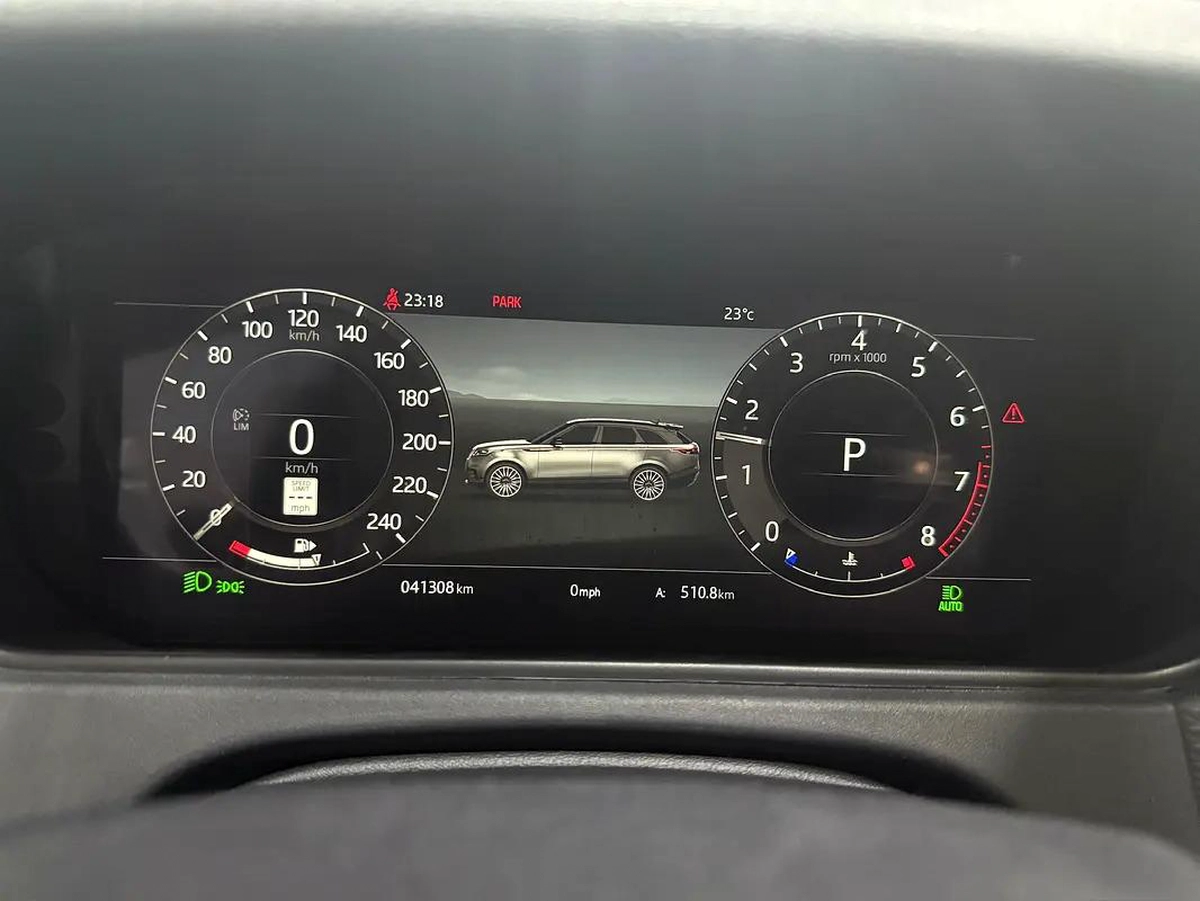 Land Rover Range Rover Velar P250 S 2018 - American Specs-4-4