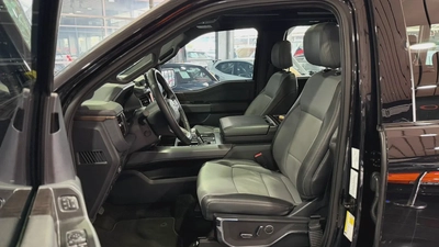 FORD F-150 LIGHTNING LARIAT ,EV, NO ACCIDENT, NO PAINT-5