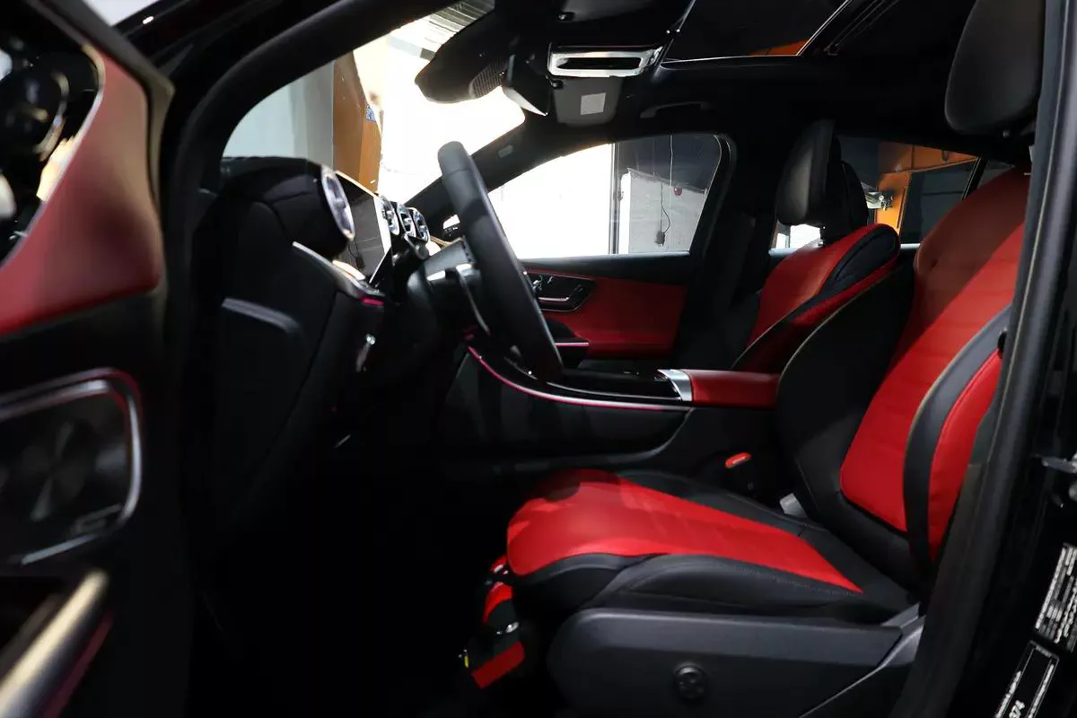 2025 Mercedes-Benz GLC 43 AMG 4MATIC Coupe | GCC Specs | Brand New-Under warranty-10-10