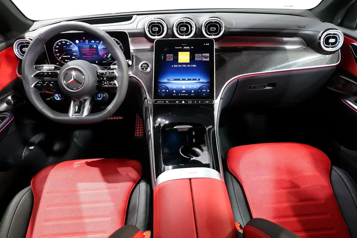 2025 Mercedes-Benz GLC 43 AMG 4MATIC Coupe | GCC Specs | Brand New-Under warranty-16-16