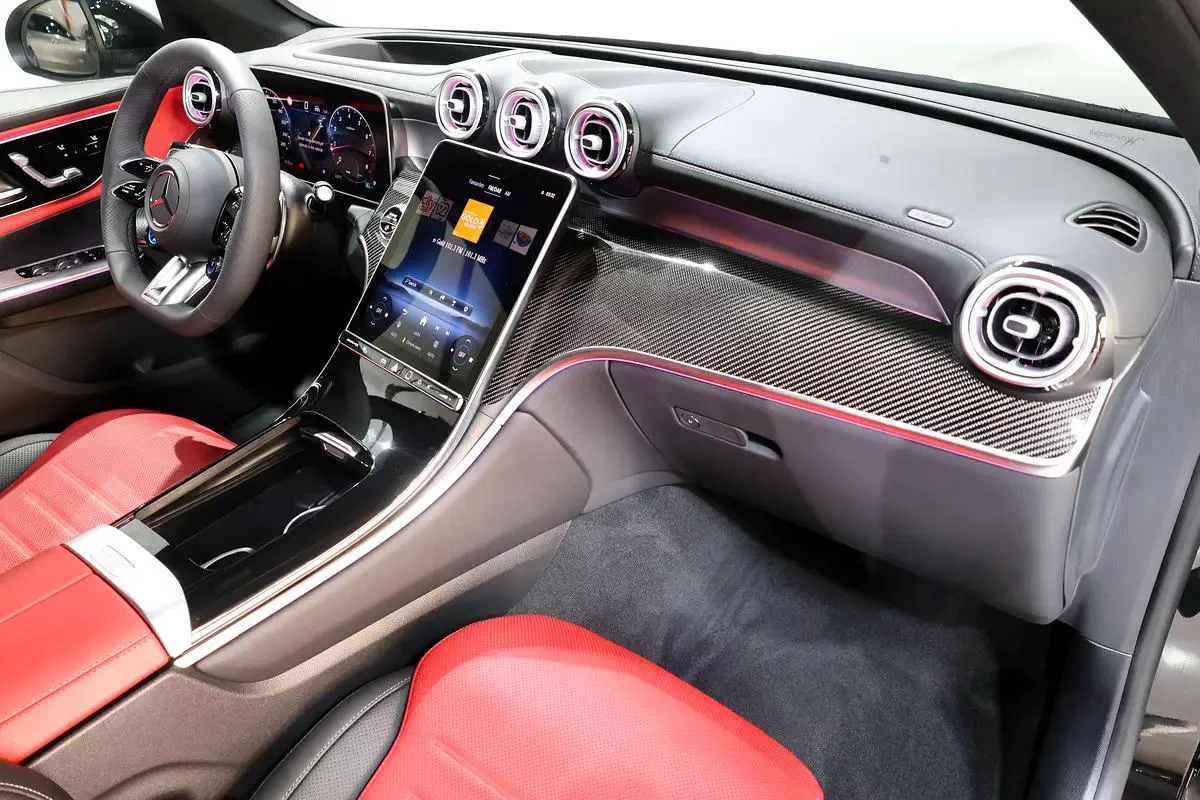 2025 Mercedes-Benz GLC 43 AMG 4MATIC Coupe | GCC Specs | Brand New-Under warranty-9-9