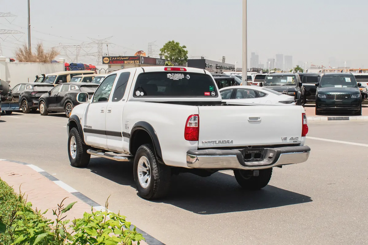 2000 - TOYOTA TUNDRA 4X4 - IMMCULATE CONDITION - ONLY 93,000 KM-2-2