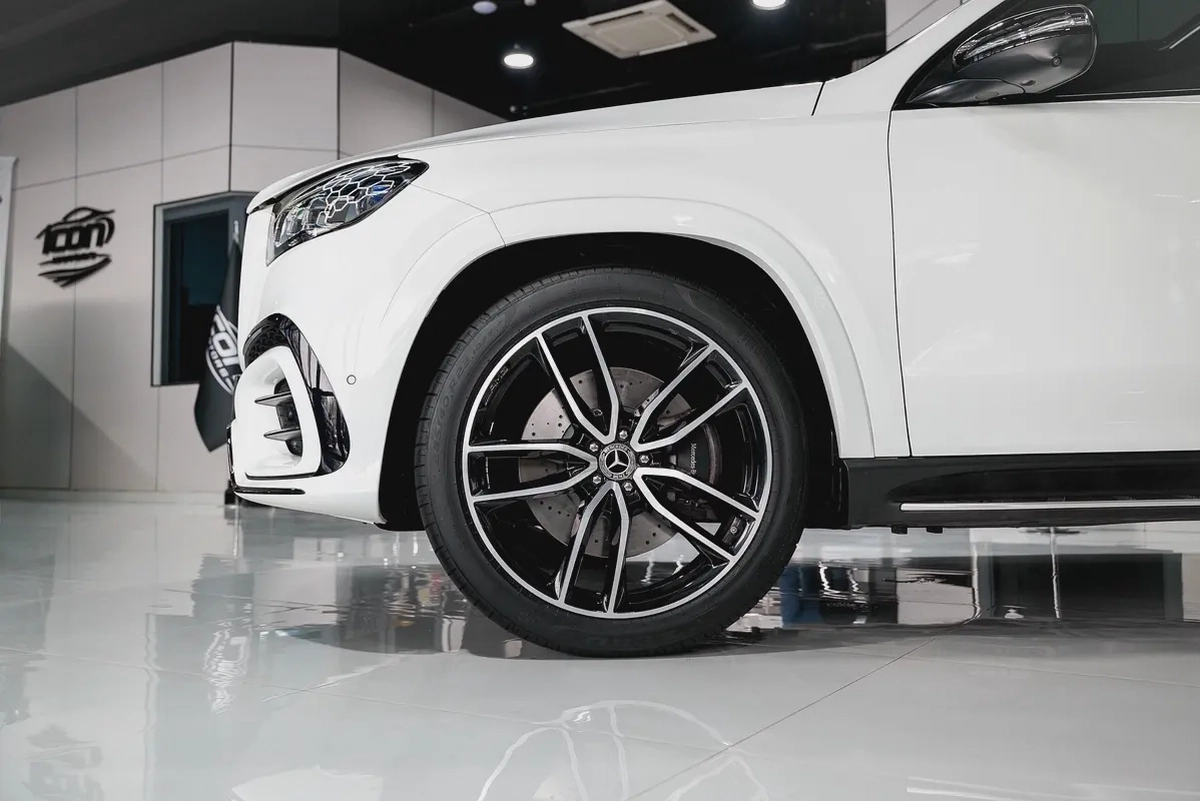 Brand New Mercedes-Benz GLS 450 4MATIC 2025 | GCC Specs-4-4
