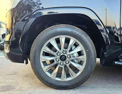 Toyota Land Cruiser VXR TWIN TURBO / 3.5L PETROL V6 4WD / 360* CAMERA / RADAR / DVD / JBL SPKRS / FULL OPTION / CODE # V-10
