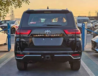 Toyota Land Cruiser VXR TWIN TURBO / 3.5L PETROL V6 4WD / 360* CAMERA / RADAR / DVD / JBL SPKRS / FULL OPTION / CODE # V-3