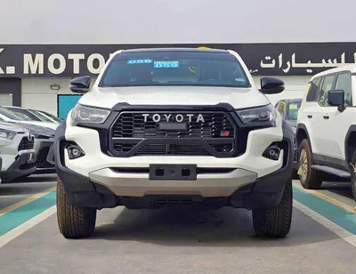 Toyota Hilux GR SPORT-1