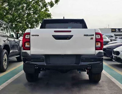 Toyota Hilux GR SPORT-3