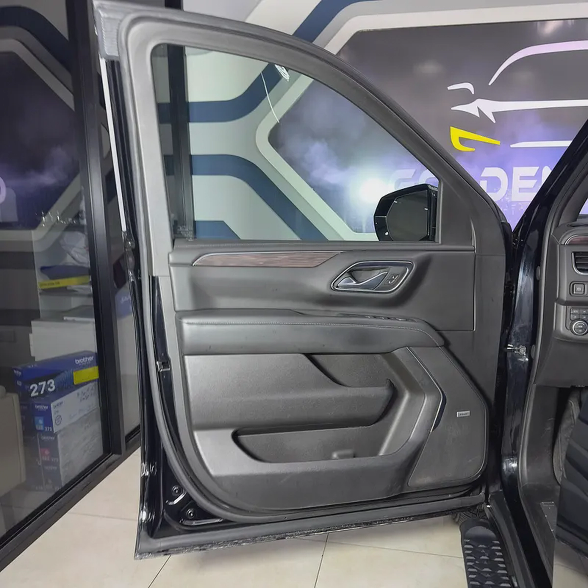 2023 Chevrolet Tahoe Z71-17-17