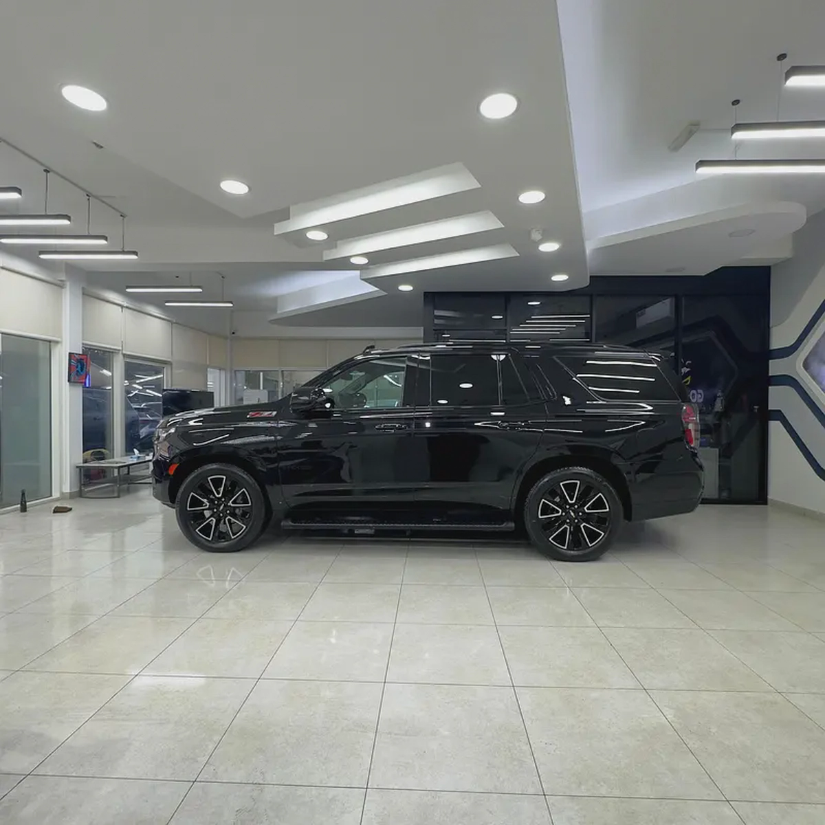 2023 Chevrolet Tahoe Z71-3-3