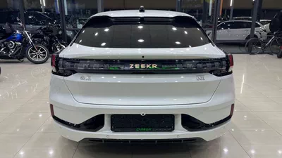 Zeekr 001 STANDARD-8