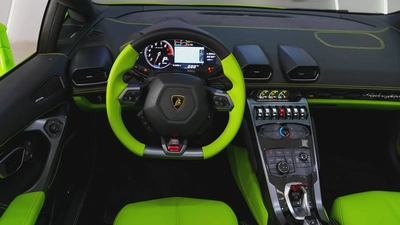 2018 - Lamborghini Huracan Evo - V10 for 660,000.00 AED-15