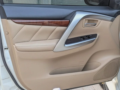 MITSUBISHI MONTERO SPORT 2016 GLS TOP FULL OPTION GCC ACCIDENT FREE IN EXCELLENT CONDITION-9
