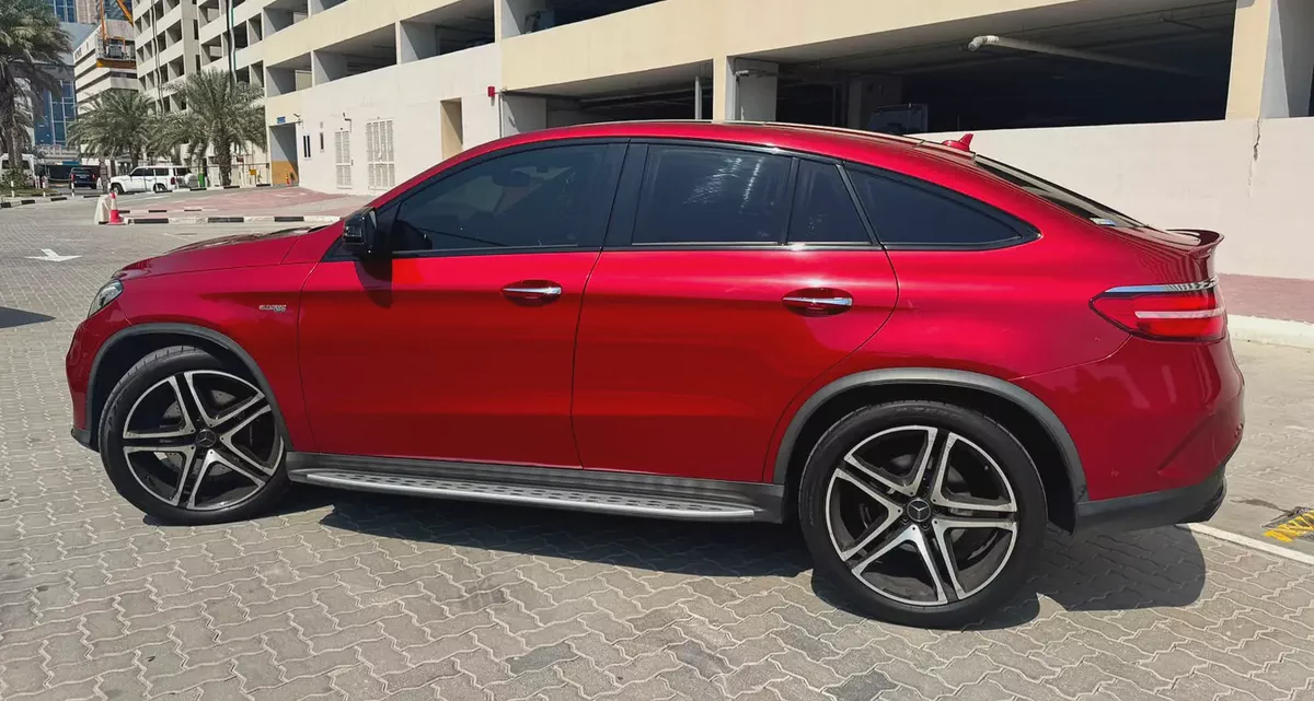Mercedes-Benz GLA 450 AMG 4MATIC+ | Agency maintain Cash, Bank & Without bank-3-3