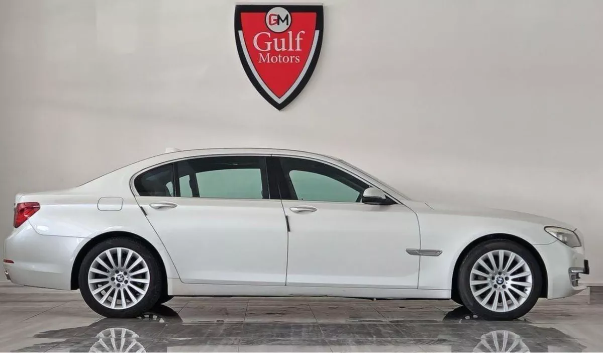 BMW 730Li STANDARD STD 3L-6CYL FULL OPTION EXCELLENT CONDITION - VAT INCLUSIVE-2-0