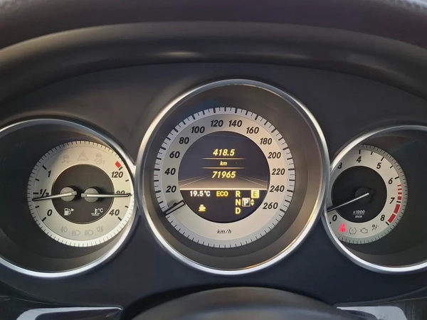 MERCEDES-BENZ CLS350