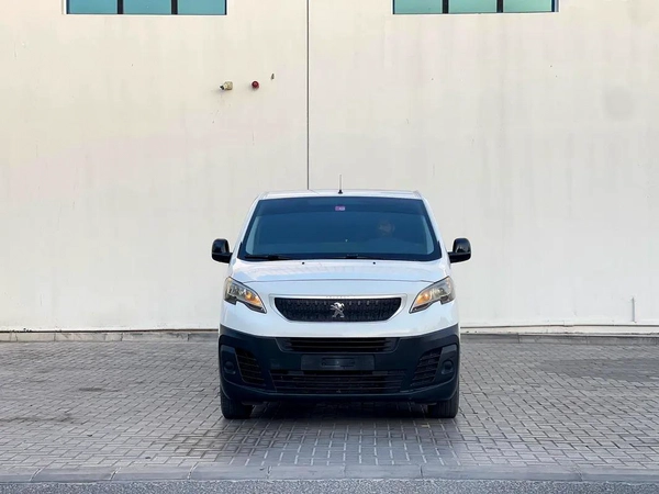 Peugeot Partner Van Long Body 2018 - GCC Specs - Reliable and Practical