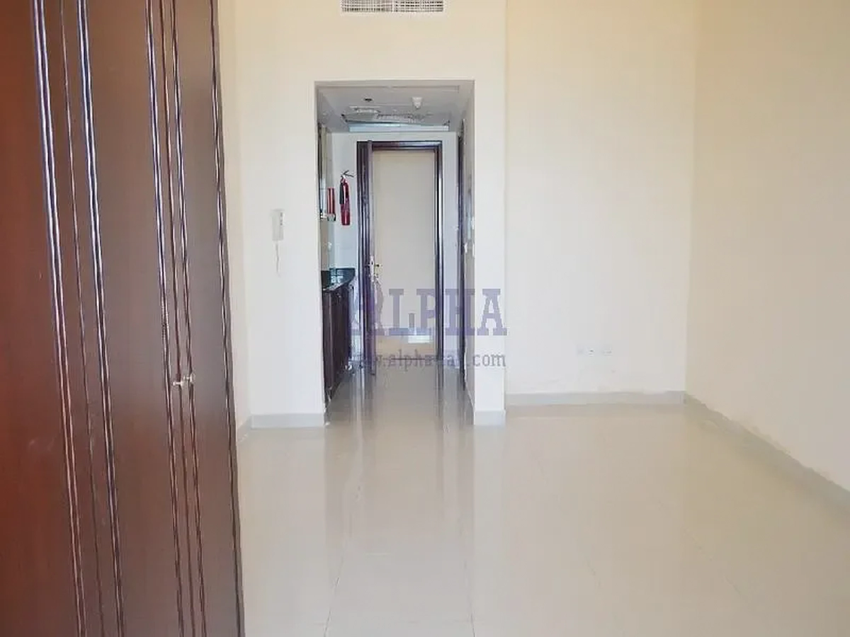 Great Property Investment! Studio Sea view-6-6