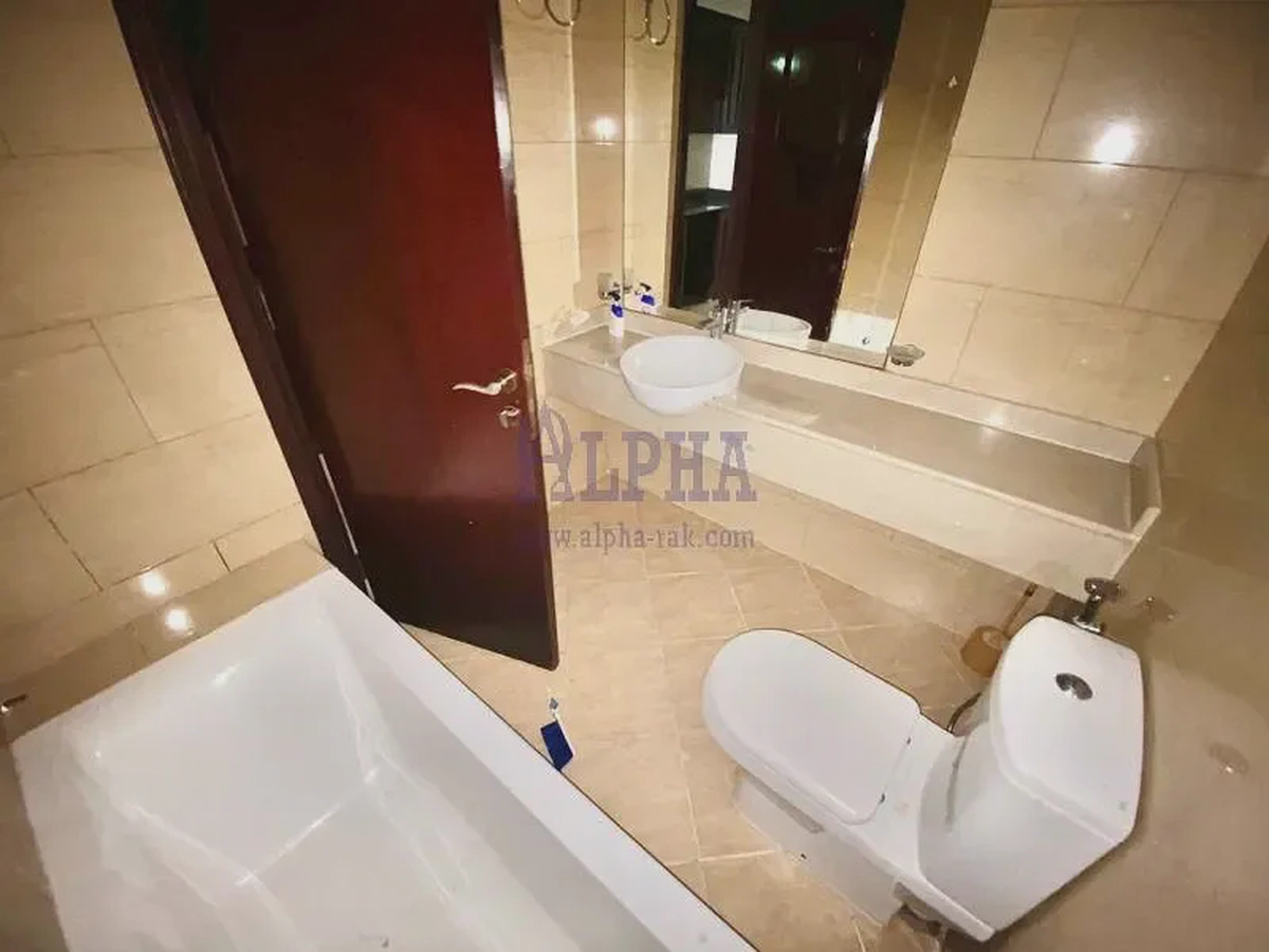 Great Property Investment! Studio Sea view-7-7