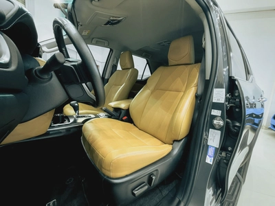 2022 Toyota Fortuner VXR 4.0L V6 // EMI Starts from 2,340 AED-5