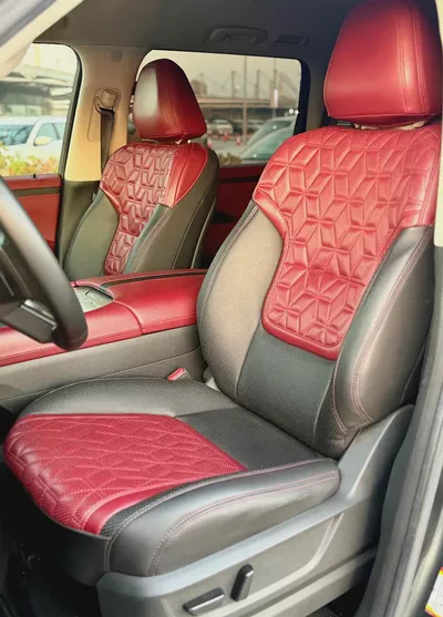 2025 Nissan Patrol SE / GCC Specs / with 31,565 Km Driven-11