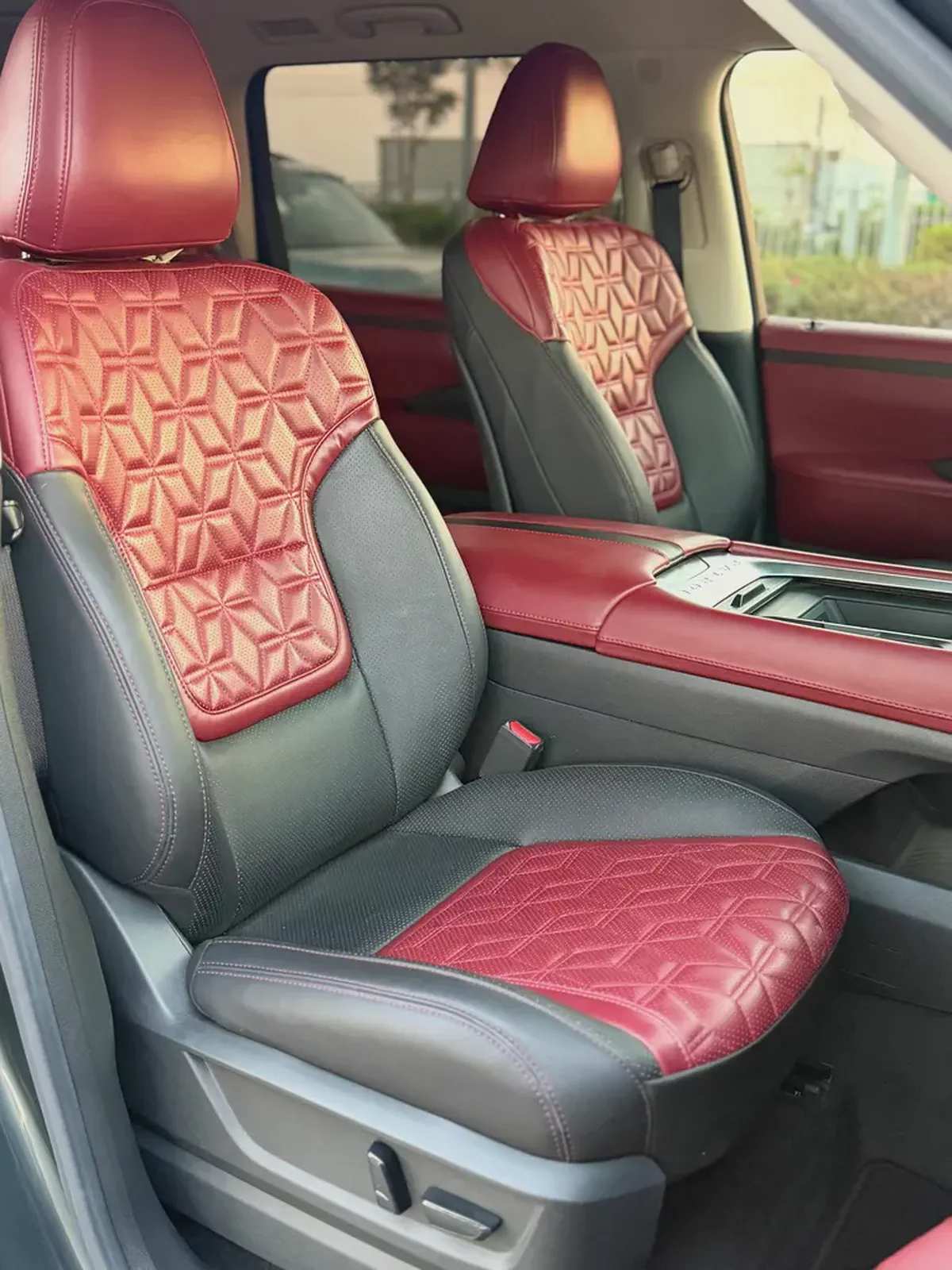 2025 Nissan Patrol SE / GCC Specs / with 31,565 Km Driven-12-12