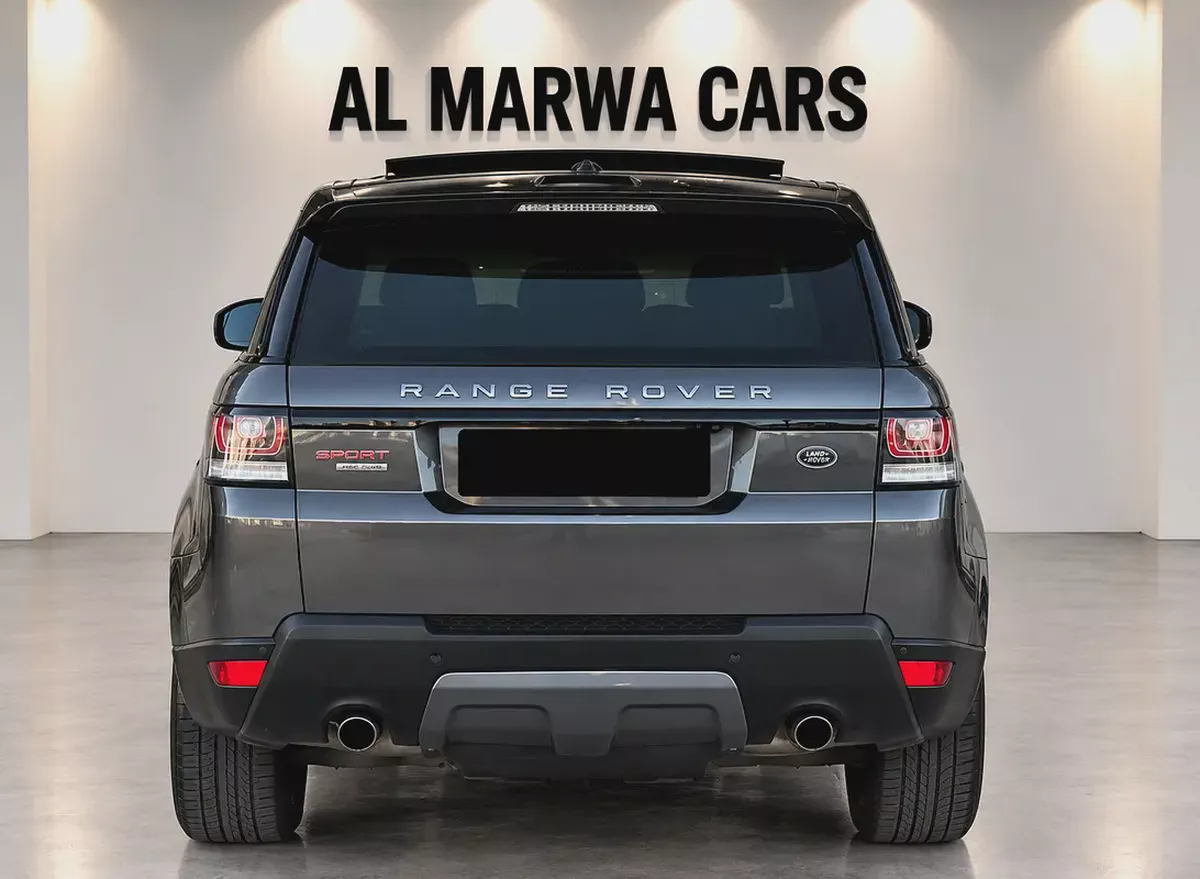 Land Rover Range Rover Sport HSE 2016 | GCC Specs | Pristine Condition-5-5