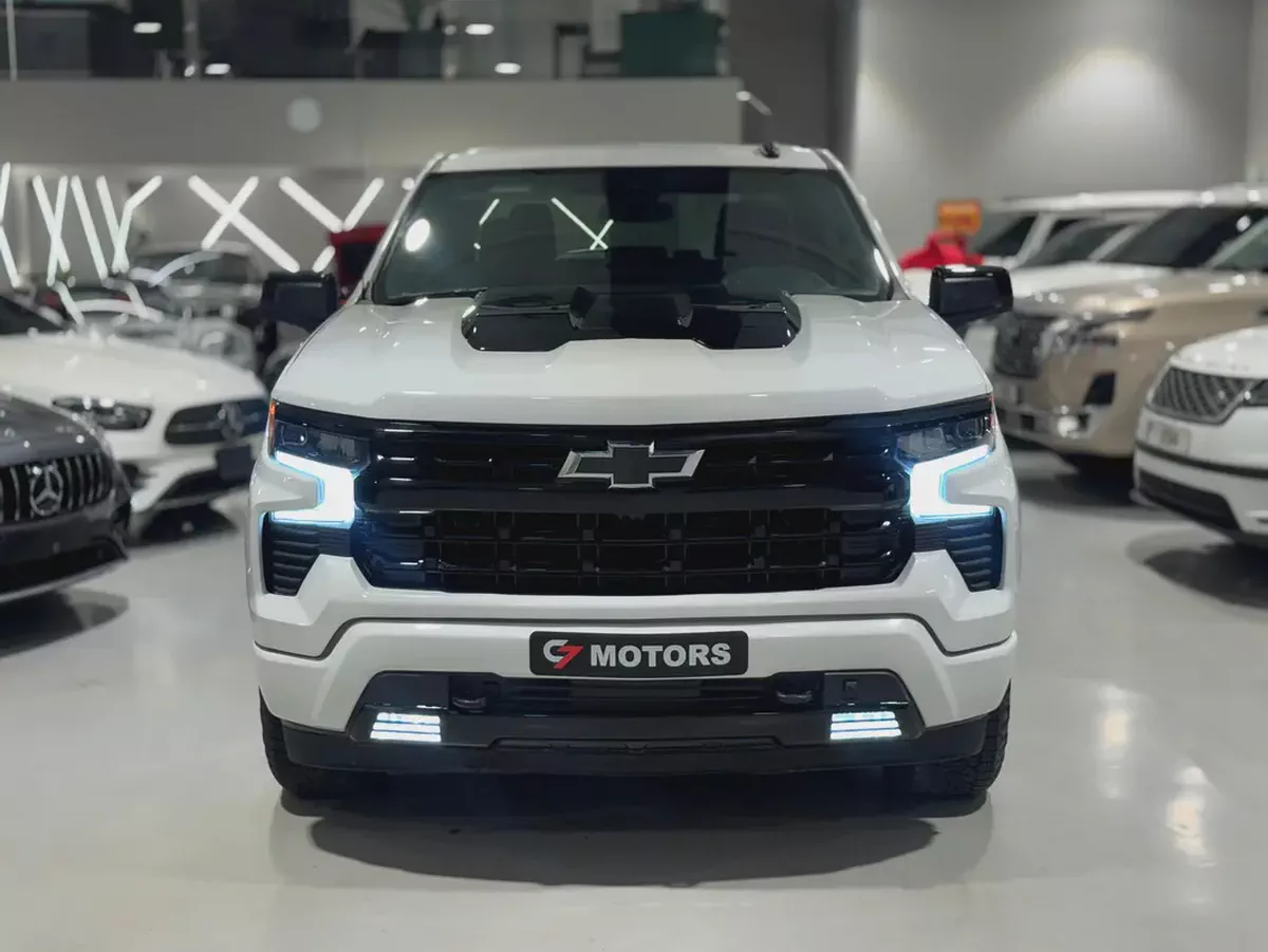Chevrolet Silverado 1500 RST | 2024 | low mileage | Pristine Condition-2-2