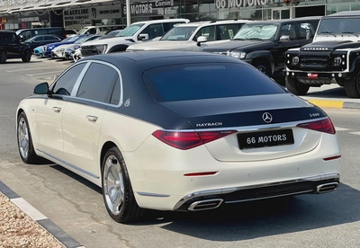 2022 Mercedes-Maybach S-Class S 680 GCC Specs in Dual Tone Color-5