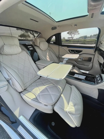 2022 Mercedes-Maybach S-Class S 680 GCC Specs in Dual Tone Color-15