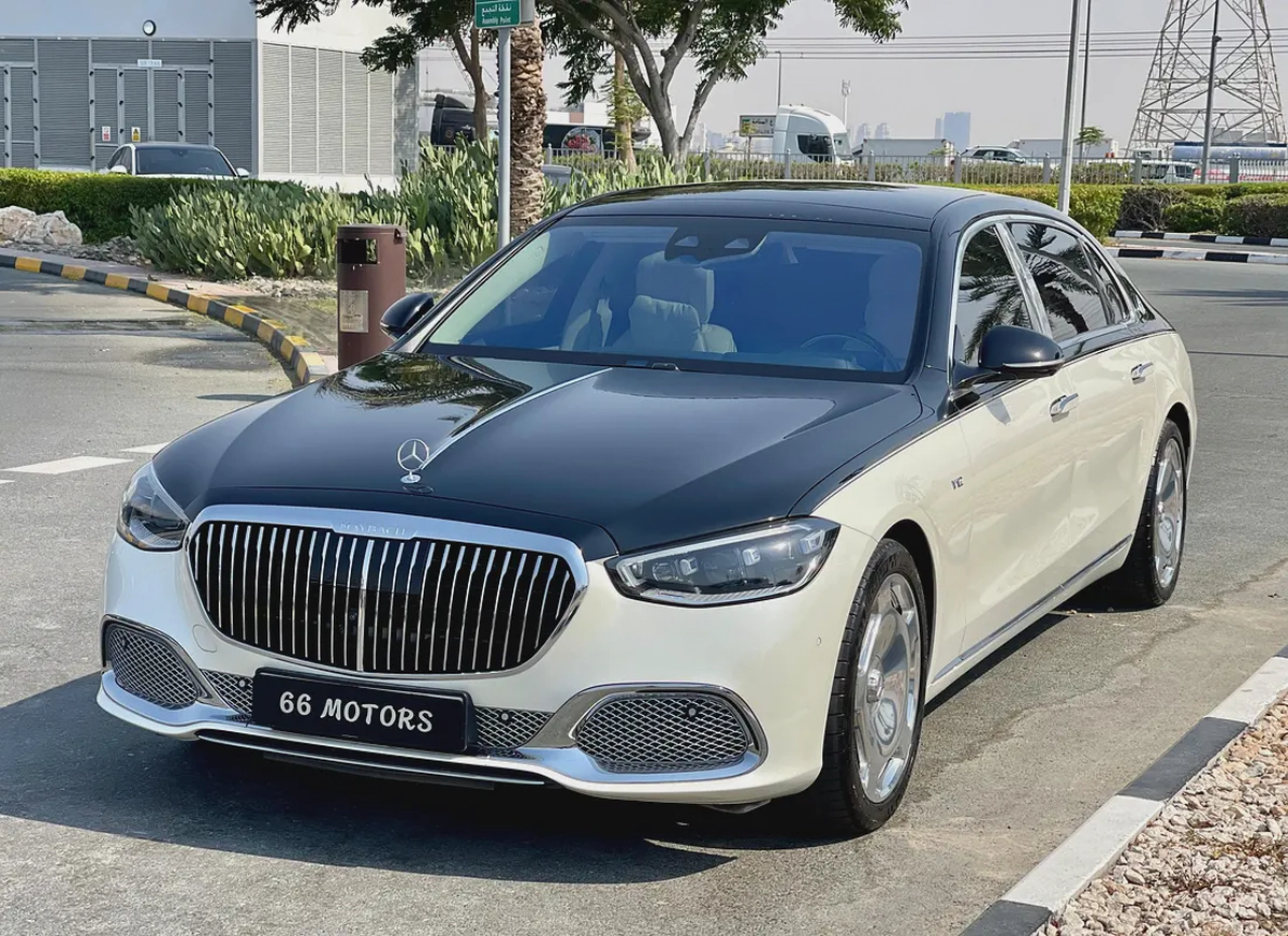 2022 Mercedes-Maybach S-Class S 680 GCC Specs in Dual Tone Color-1-1