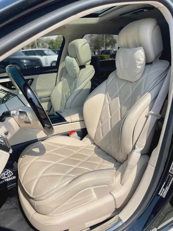 2022 Mercedes-Maybach S-Class S 680 GCC Specs in Dual Tone Color